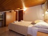 Soba 10./ Room 10./ Zimmer 10. / Camara 10.